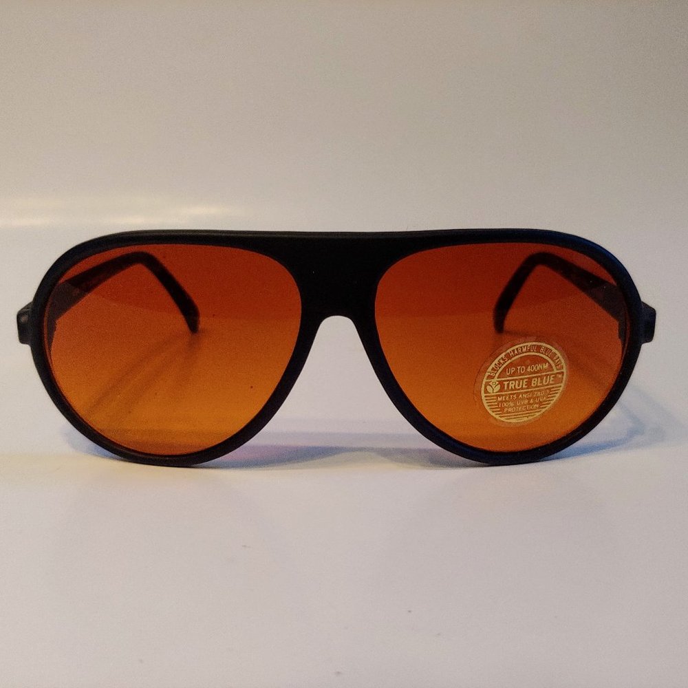 (NWT) Vintage 90's Kids Plastic Aviator Sports Sunglasses (M. Black)